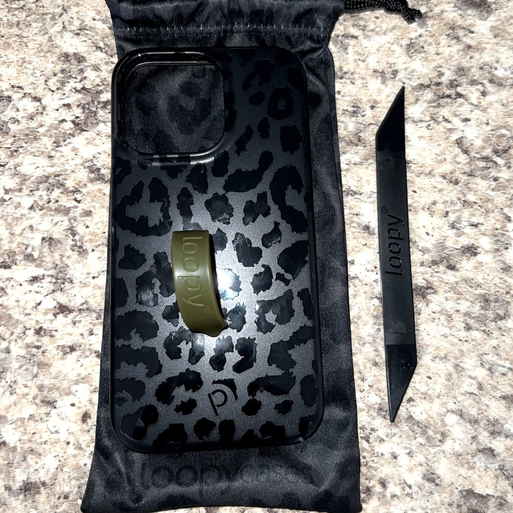 iPhone 13 Pro Loopy case